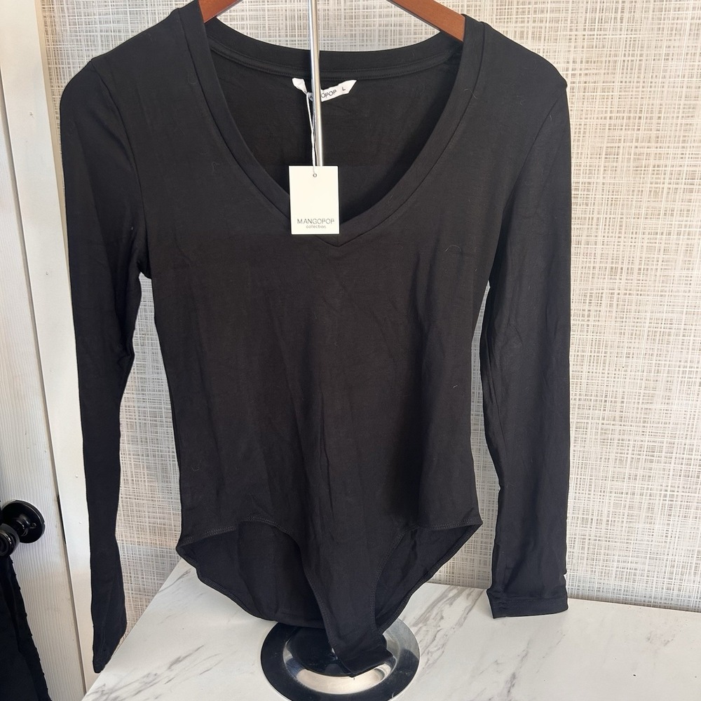 Bodysuit‎ Mangopop Collection Women's Bodysuit Top Snaps LS Black Large NWT BxZ